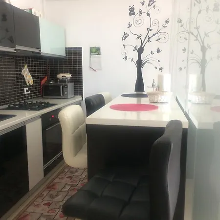 Apartament Solid Lägenhet Constanţa